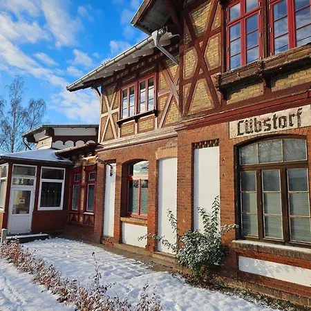 Historisches Ambiente Im Fuerstenbahnhof
