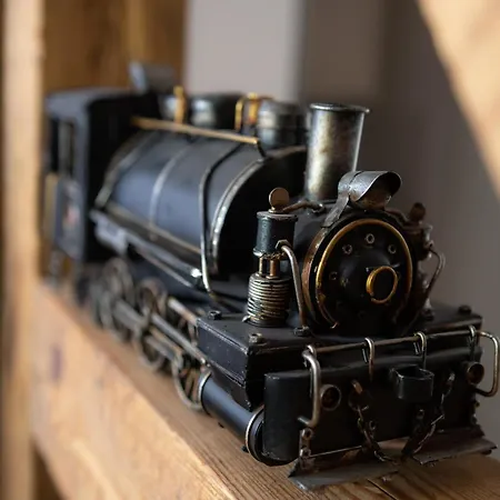 Appartamento Historisches Ambiente Im Fuerstenbahnhof *