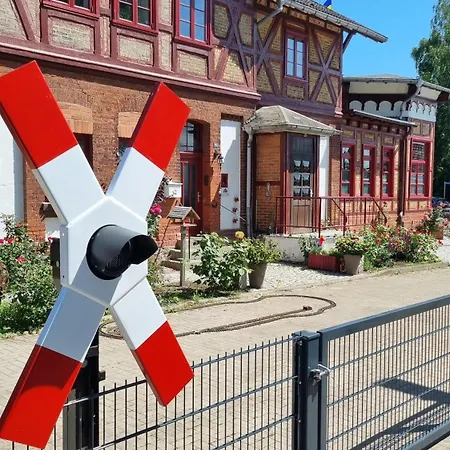Historisches Ambiente Im Fuerstenbahnhof Apartment *
